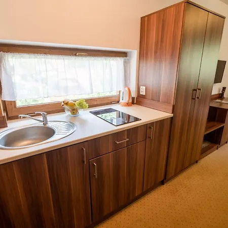 Апартаменты Apart-invest Nieruchomosci 30 *